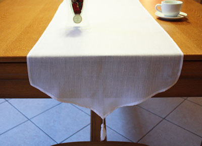 Custom made linen table runner