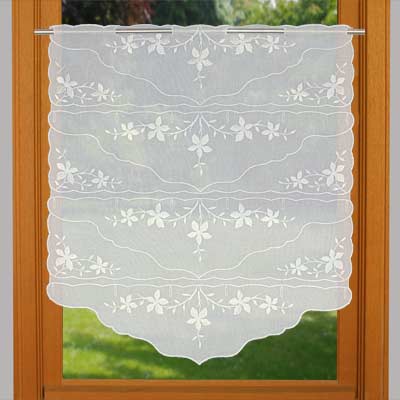 Amandine pointed white window curtain