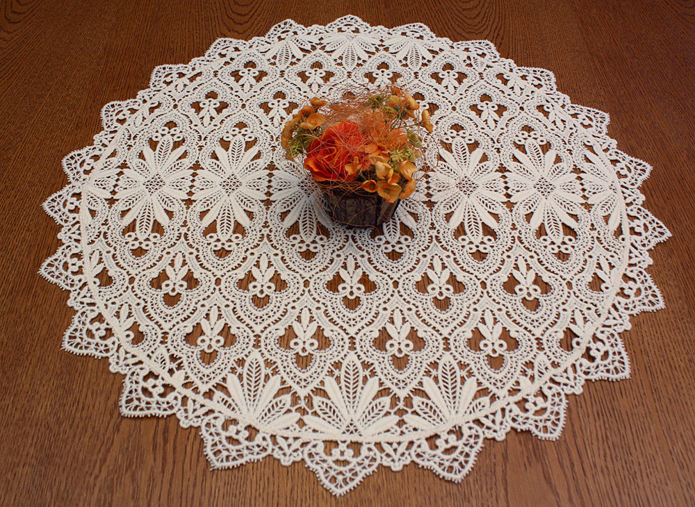 Round Lace doilies &quot;Tradition&quot; in ecru in 24 inc diameter