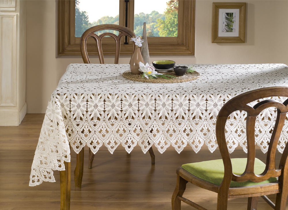 Lace Tablecloth &quot;Tradition&quot; in ecru