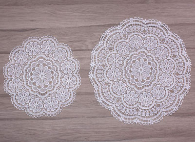 round lace Doilies cathy