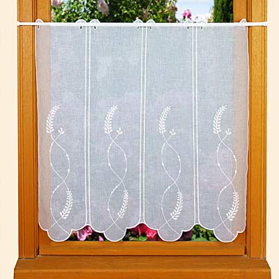 Great height embroidered curtain